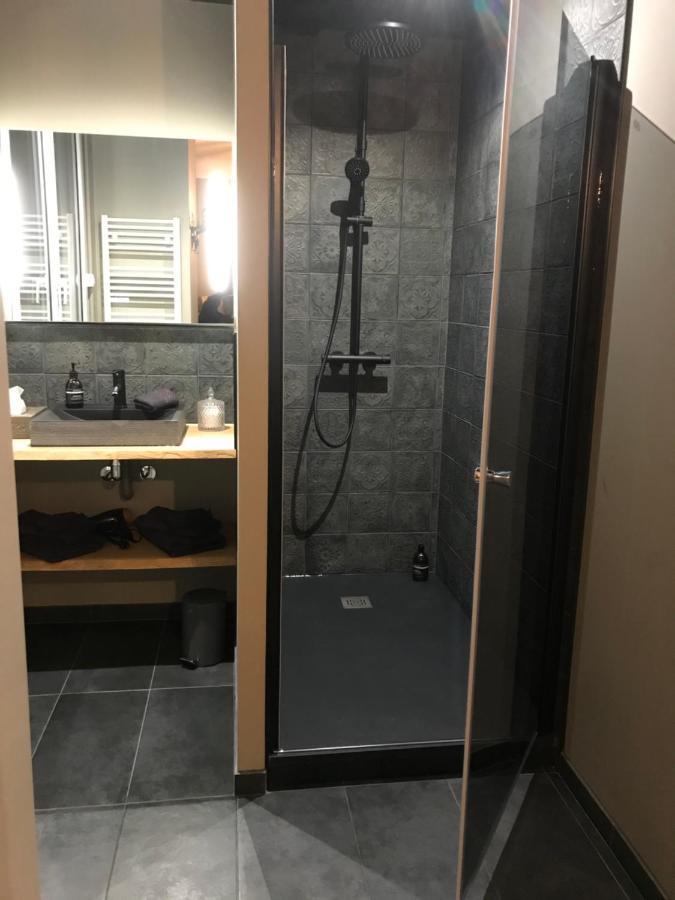Apartamento Uman, Un Monde A Nous, Hyper Centre Amiens Exterior foto